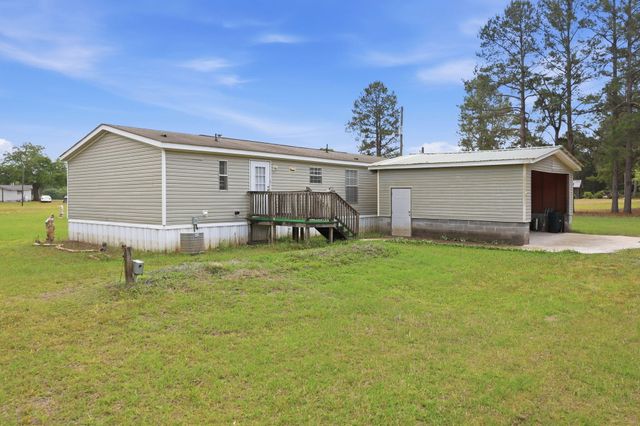 124 Roverbend Road, Cross, SC 29436