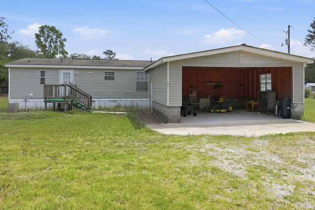 124 Roverbend Road, Cross, SC 29436