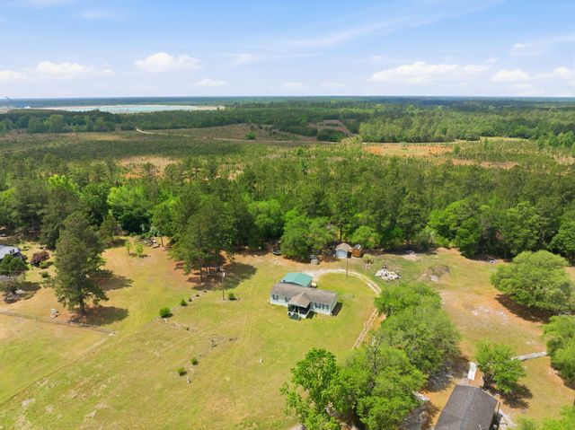 124 Roverbend Road, Cross, SC 29436