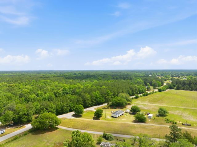 124 Roverbend Road, Cross, SC 29436