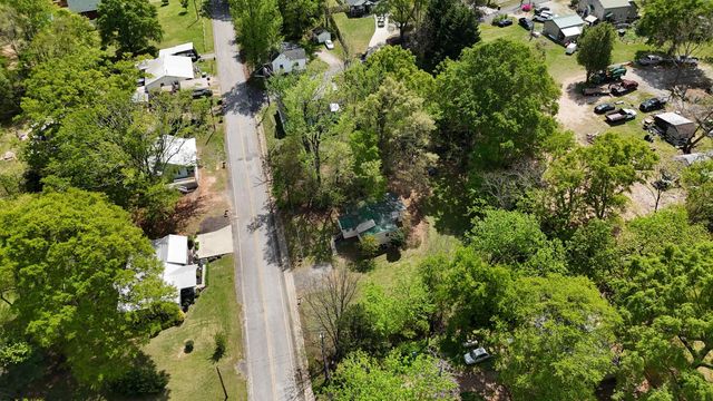 508 S Church Ave, Landrum, SC 29356
