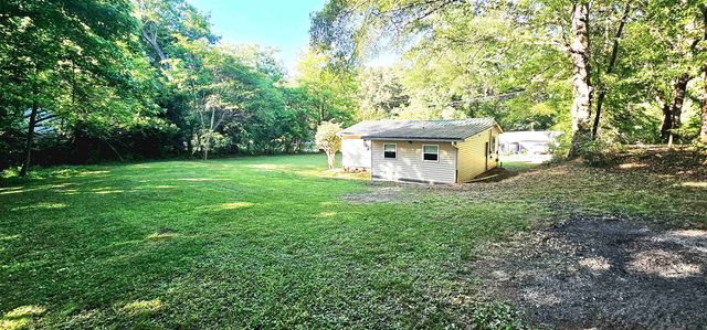 508 S Church Ave, Landrum, SC 29356