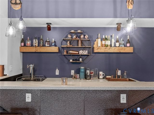 7118 Maple Summit Ln, Moseley, VA 23120