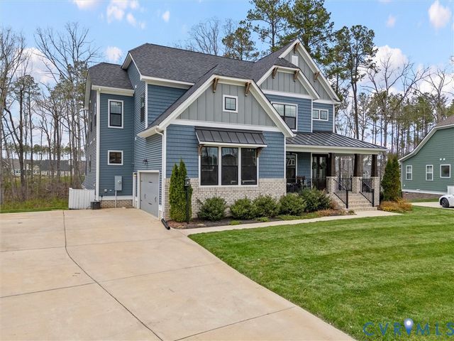 7118 Maple Summit Ln, Moseley, VA 23120