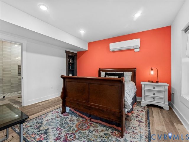 7118 Maple Summit Ln, Moseley, VA 23120
