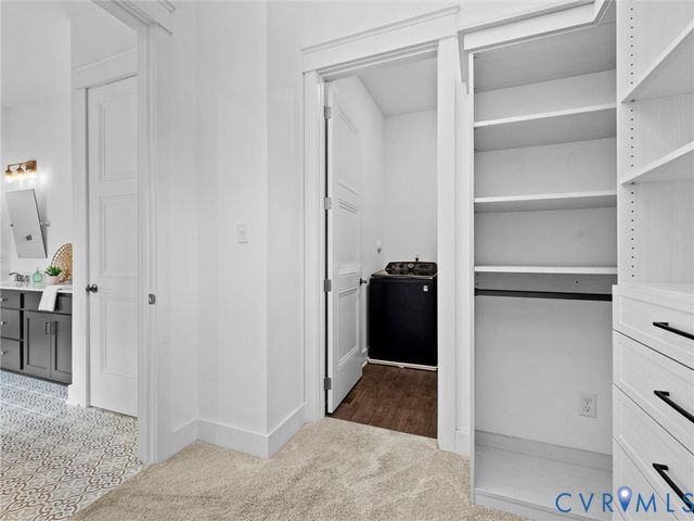 7118 Maple Summit Ln, Moseley, VA 23120