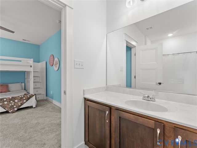 7118 Maple Summit Ln, Moseley, VA 23120