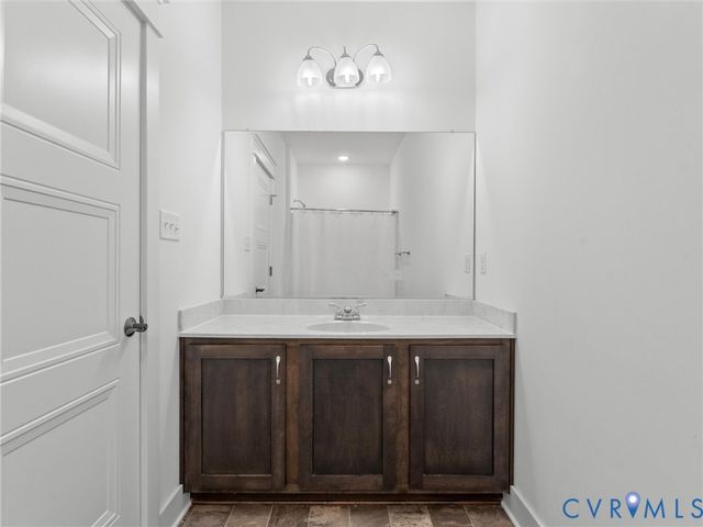 7118 Maple Summit Ln, Moseley, VA 23120