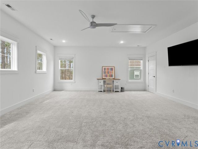 7118 Maple Summit Ln, Moseley, VA 23120