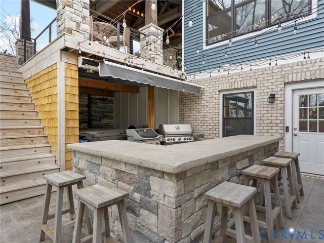 7118 Maple Summit Ln, Moseley, VA 23120
