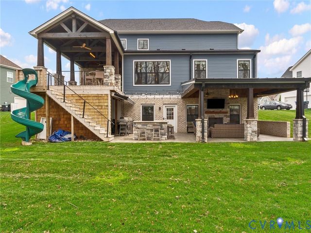 7118 Maple Summit Ln, Moseley, VA 23120
