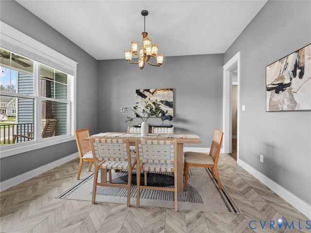 7118 Maple Summit Ln, Moseley, VA 23120