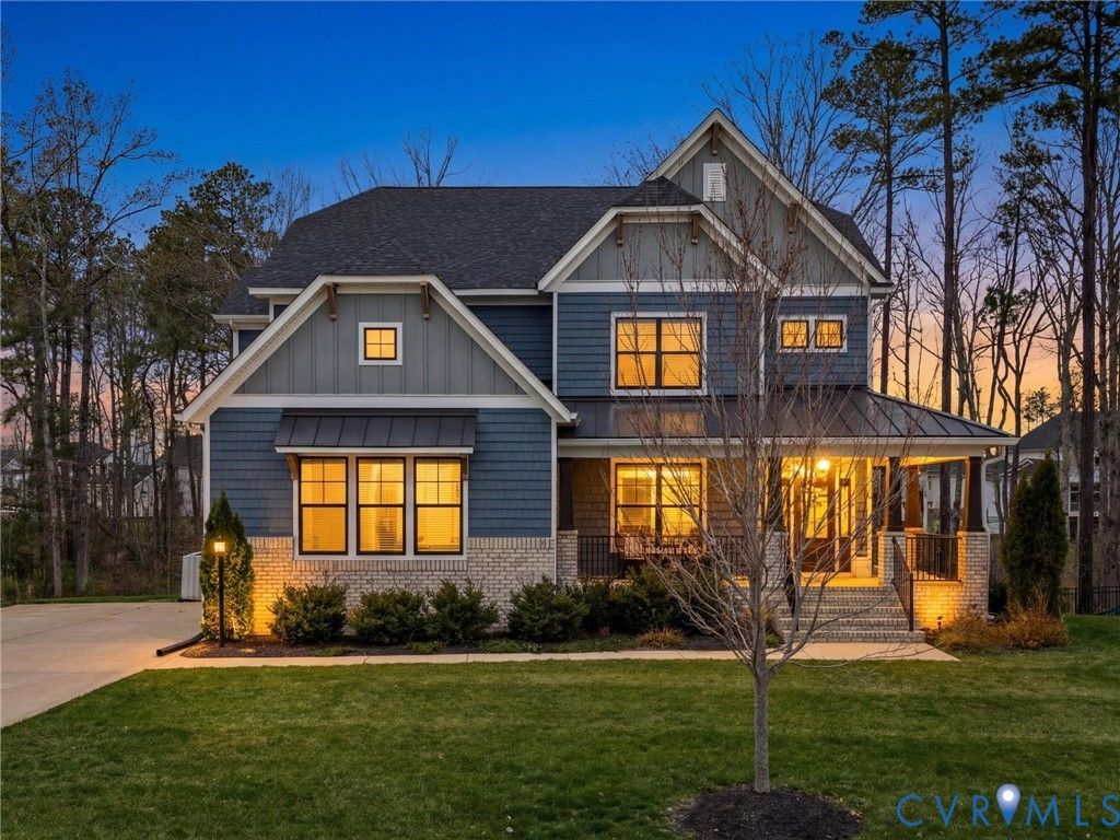 7118 Maple Summit Ln, Moseley, VA 23120