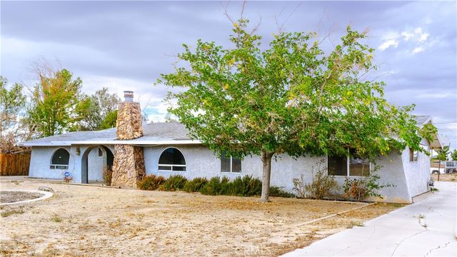 21390 Tussing Ranch Road, Apple Valley, CA 92308