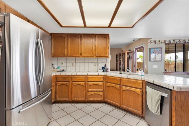 15742 Sycamore, Hesperia, CA 92345