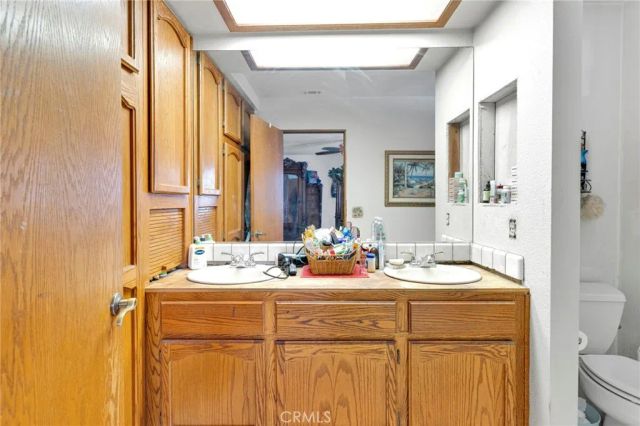 15742 Sycamore, Hesperia, CA 92345