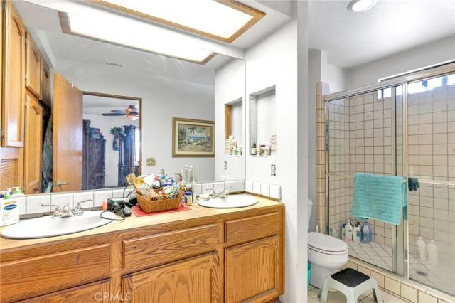 15742 Sycamore, Hesperia, CA 92345