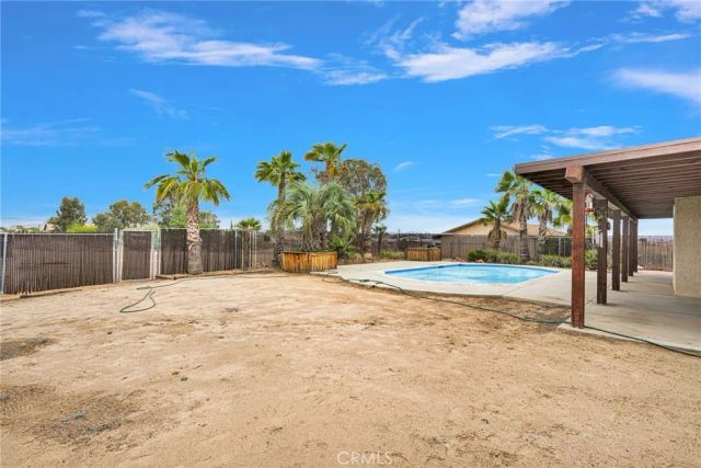 15742 Sycamore, Hesperia, CA 92345