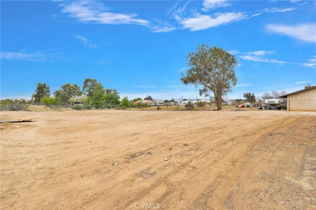 15742 Sycamore, Hesperia, CA 92345