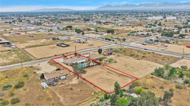 15742 Sycamore, Hesperia, CA 92345