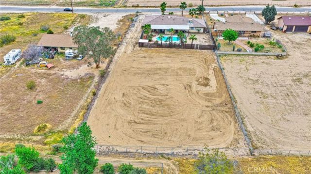 15742 Sycamore, Hesperia, CA 92345