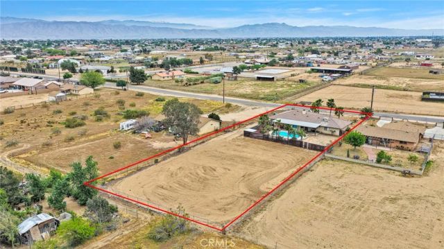 15742 Sycamore, Hesperia, CA 92345