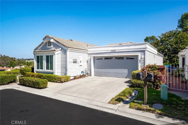 28149 Manchuca, Mission Viejo, CA 92692