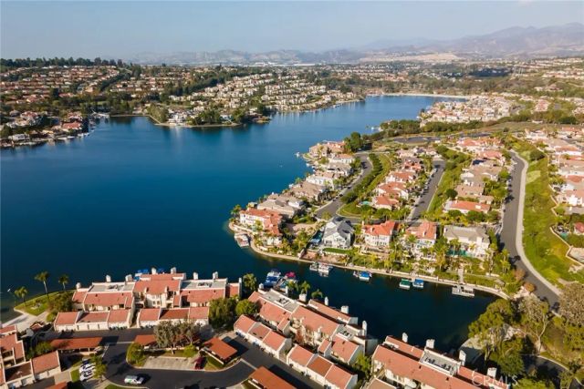28149 Manchuca, Mission Viejo, CA 92692