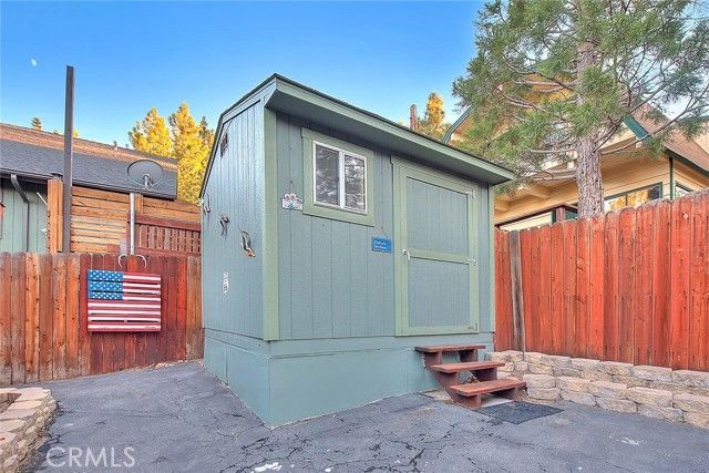 438 Boyd Trail, Big Bear Lake, CA 92315