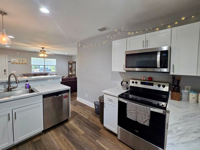 2029 HAROLD Court, Tallahassee, FL 32304