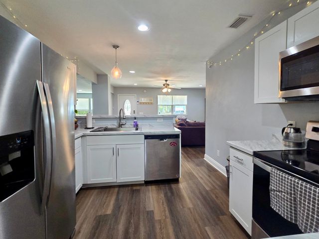 2029 HAROLD Court, Tallahassee, FL 32304