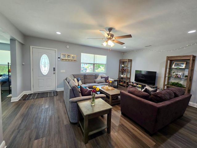 2029 HAROLD Court, Tallahassee, FL 32304