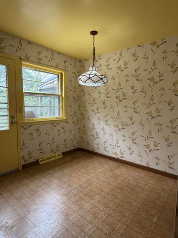 2720 Appletree Lane, Northbrook, IL 60062