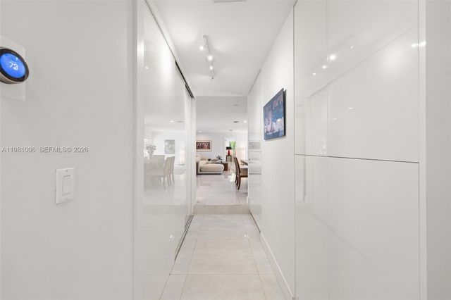 1014 Jefferson St, Hollywood, FL 33019