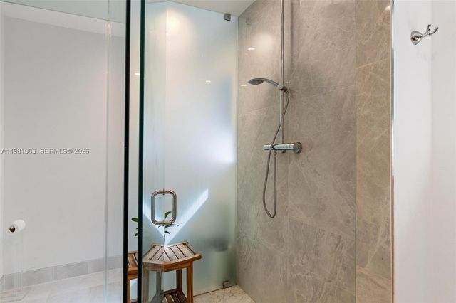 1014 Jefferson St, Hollywood, FL 33019