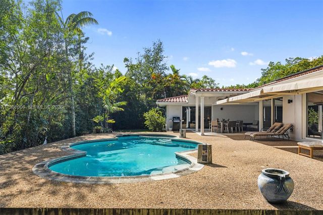 1014 Jefferson St, Hollywood, FL 33019