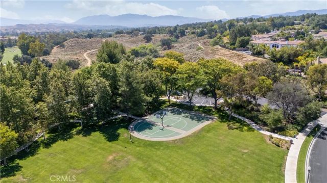 26803 Brookhollow, Valencia, CA 91355