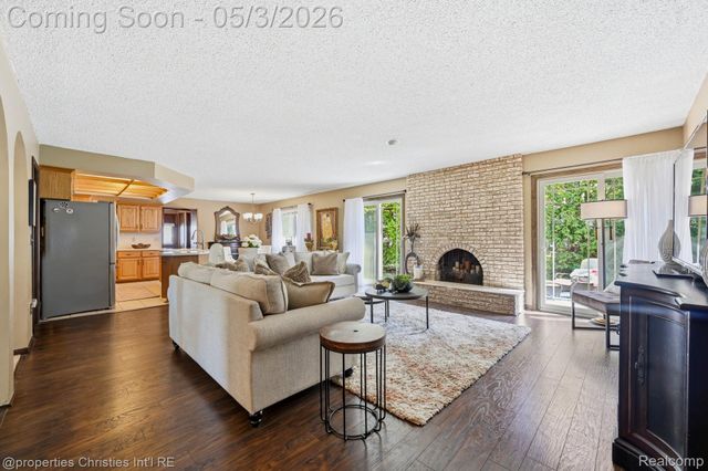 11340 Alger Street, Warren, MI 48093