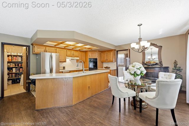 11340 Alger Street, Warren, MI 48093