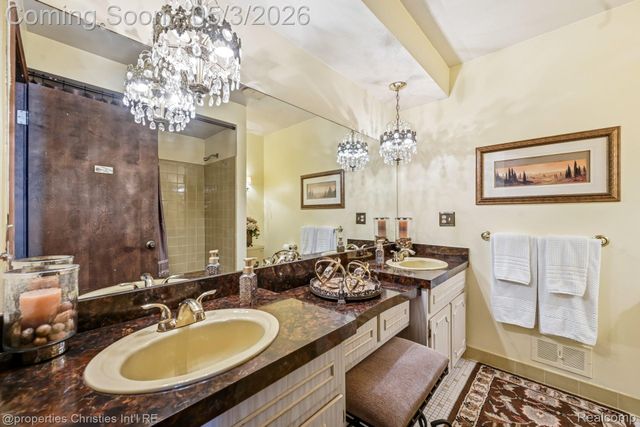 11340 Alger Street, Warren, MI 48093
