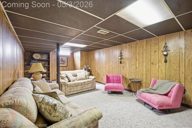 11340 Alger Street, Warren, MI 48093