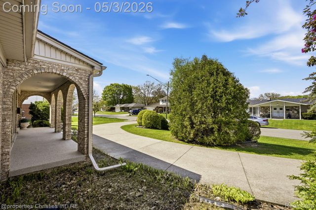 11340 Alger Street, Warren, MI 48093