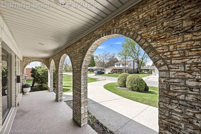 11340 Alger Street, Warren, MI 48093