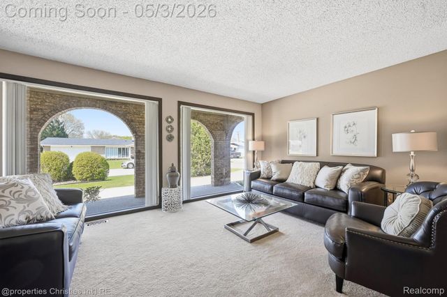 11340 Alger Street, Warren, MI 48093