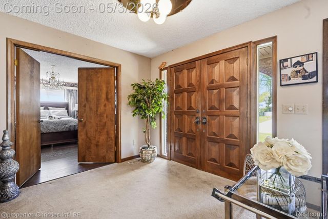 11340 Alger Street, Warren, MI 48093