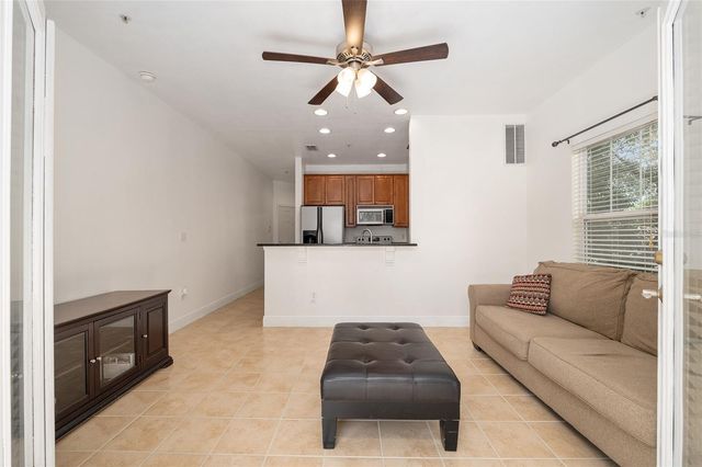 1500 NW 4TH AVENUE 209, Gainesville, FL 32603