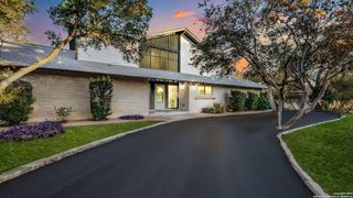 402 Prinz, San Antonio, TX 78213