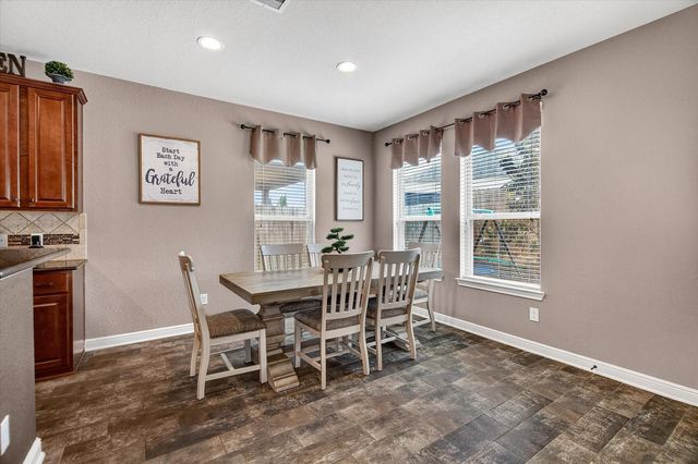 10066 S Whimbrel Circle, Conroe, TX 77385