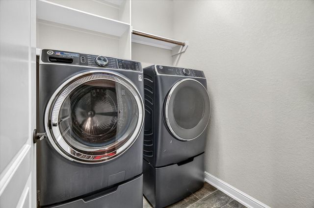 10066 S Whimbrel Circle, Conroe, TX 77385