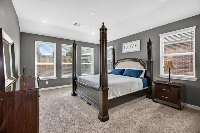 10066 S Whimbrel Circle, Conroe, TX 77385